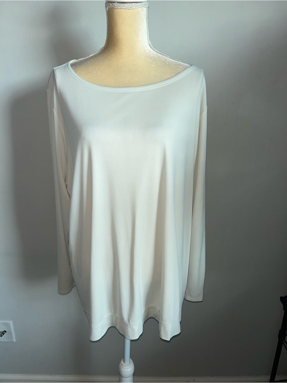 NEW Eileen Fisher Woman Cream Scoop Neck Long Sleeve Blouse 100% Silk Sz 2X